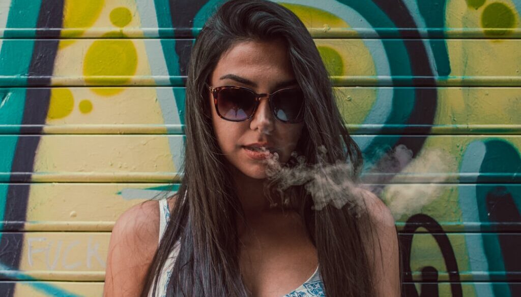 Skutki palenia papierosów u nastolatków – dlaczego młodzi palą?