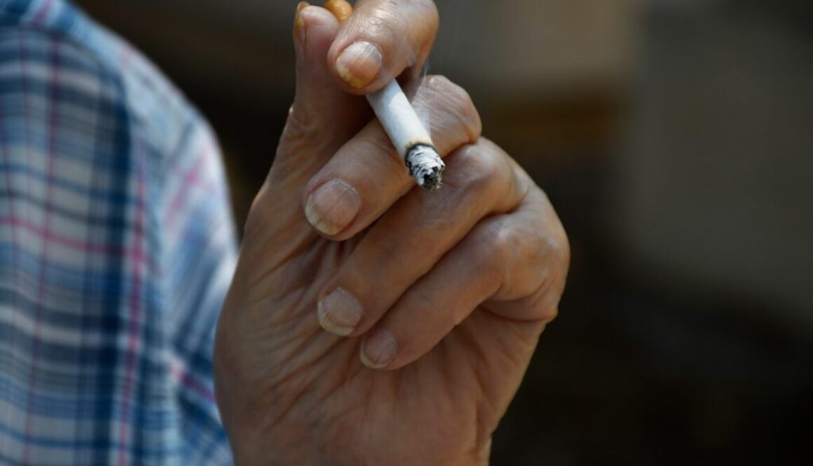 Palenie a zdrowie kobiet – zagrożenia, o których rzadko się mówi